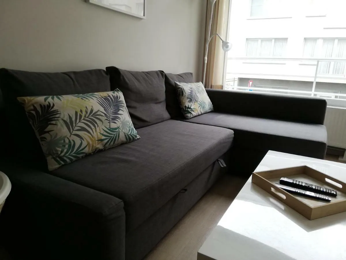 Appartement Oostende Vlak Bij Zee  Ostende